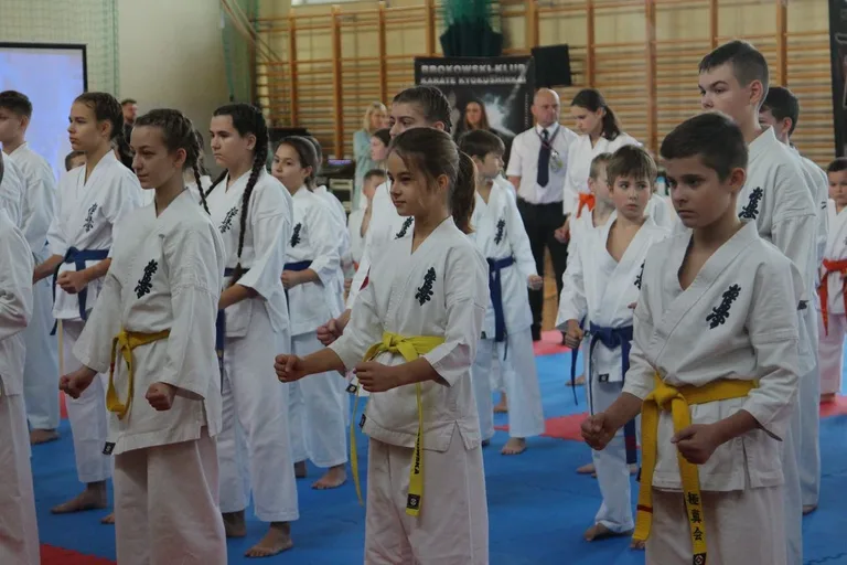 Nasi karatecy z medalami (zdjęcia)
