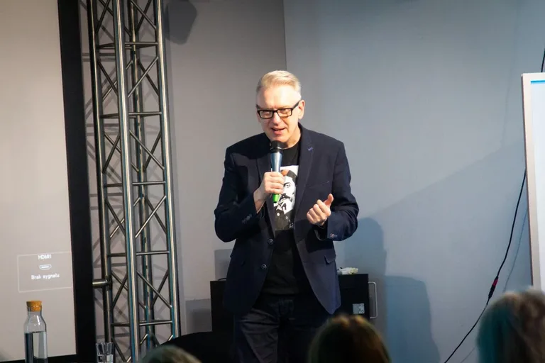Mariusz Szczygieł spotkał się z ostrowiakami w Starej Elektrowni (zdjęcia)