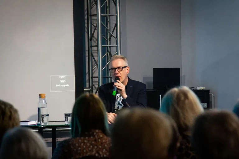 Mariusz Szczygieł spotkał się z ostrowiakami w Starej Elektrowni (zdjęcia)