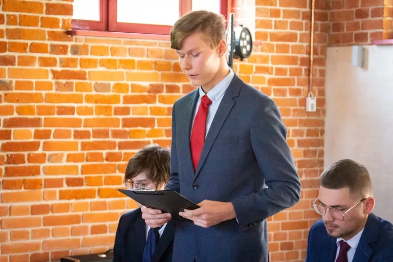 Czy w interesie miasta Ostrów Mazowiecka leży kultywowanie pamięci o Szkole Podchorążych Piechoty? (zdjęcia)