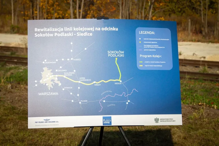 Mieszkańcy Ostrowi Mazowieckiej znów będą mogli pojechać pociągiem (zdjęcia, wideo)
