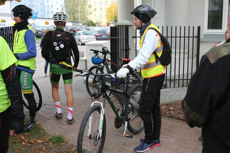 VIII Rajd Rowerowy "W jak Witkacy" - uczestnicy pokonali około 70 km! (zdjęcia)