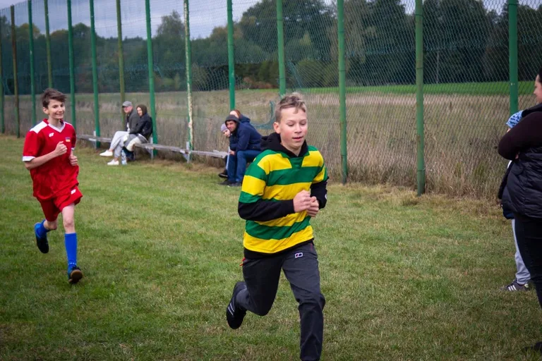 Festiwal sportowo-integracyjny na zakończenie lata! Uczestnicy spędzili aktywnie czas na świeżym powietrzu (zdjęcia, wideo)