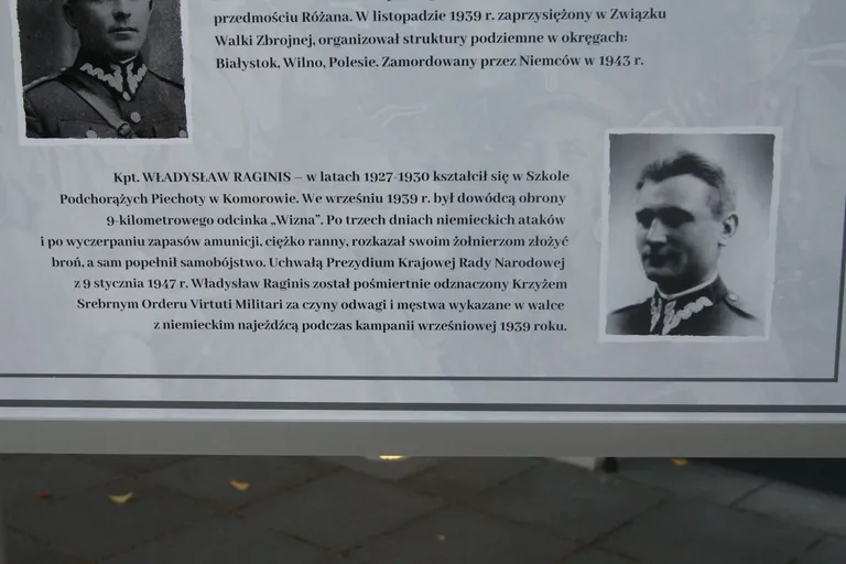 Spotkanie z prof. Adamem Dobrońskim i otwarcie wystawy plenerowej pt. "Śladami Podchorążych" (zdjęcia)