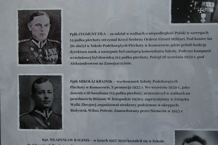 Spotkanie z prof. Adamem Dobrońskim i otwarcie wystawy plenerowej pt. "Śladami Podchorążych" (zdjęcia)