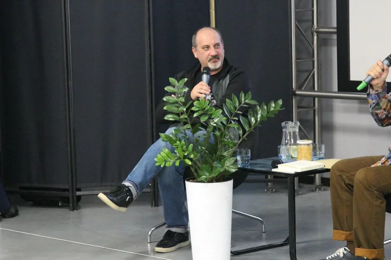 2. Ostrowski Festiwal Literacki pn. "Podróż do świata literatury" cieszył się dużym zainteresowaniem! (zdjęcia)