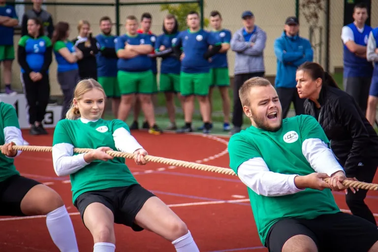 Eliminacje Strefowe II Mistrzostw Polski Szół Rolniczych w Przeciąganiu Liny w Starym Lubiejewie (zdjęcia)