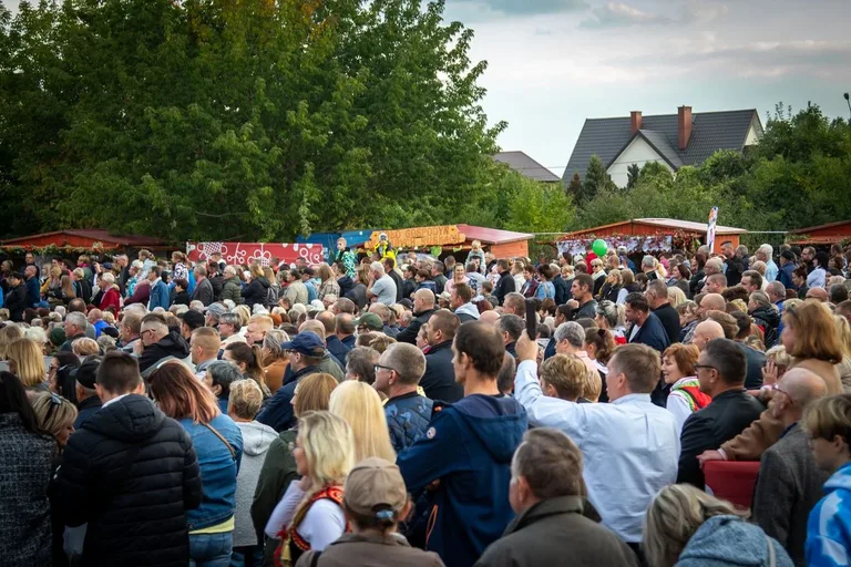 Sławomir porwał publiczność do tańca na ogólnopolskim święcie "Wdzięczni Polskiej Wsi" (zdjęcia, wideo)