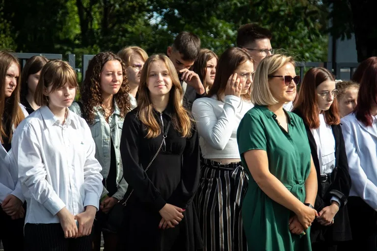 Rozpoczęcie roku szkolnego w ZSCKR w Starym Lubiejewie (zdjęcia) 