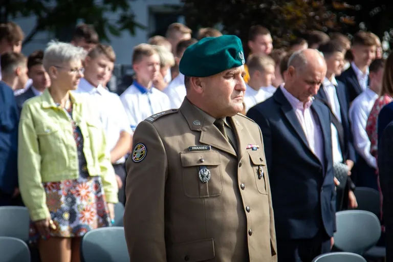 Rozpoczęcie roku szkolnego w ZSCKR w Starym Lubiejewie (zdjęcia) 