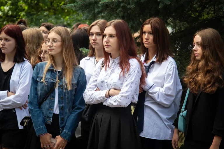 Uczniowie "Rubinka" powrócili do szkoły po wakacyjnej przerwie (zdjęcia)