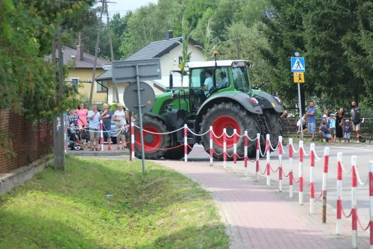 "Turniej Sołectw" podczas V Szulborskiego Święta Plonów! (zdjęcia, wideo)