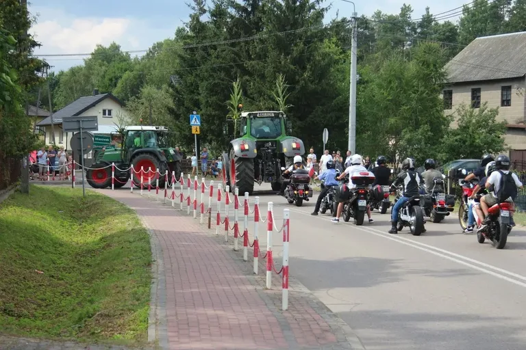 "Turniej Sołectw" podczas V Szulborskiego Święta Plonów! (zdjęcia, wideo)