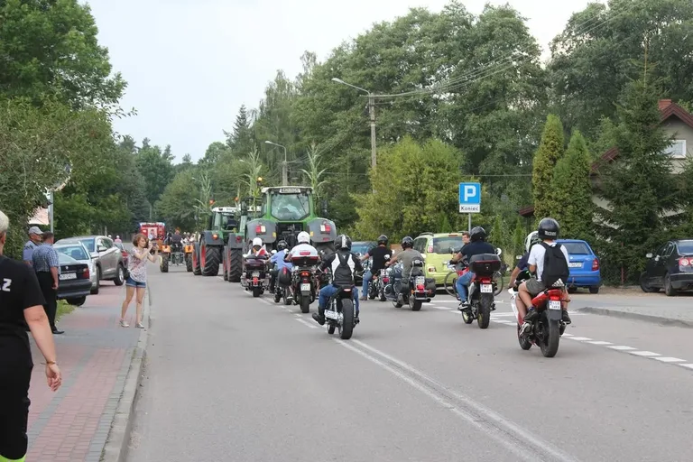 "Turniej Sołectw" podczas V Szulborskiego Święta Plonów! (zdjęcia, wideo)