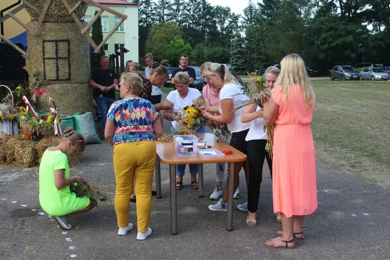 "Turniej Sołectw" podczas V Szulborskiego Święta Plonów! (zdjęcia, wideo)