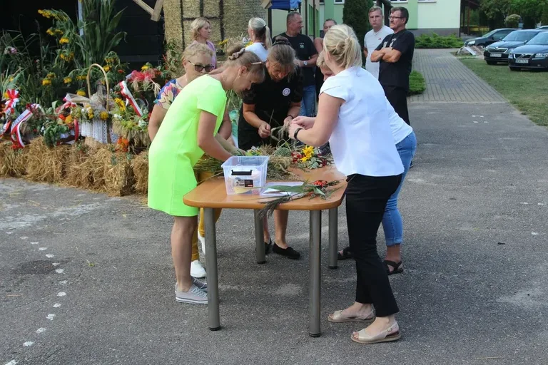 "Turniej Sołectw" podczas V Szulborskiego Święta Plonów! (zdjęcia, wideo)