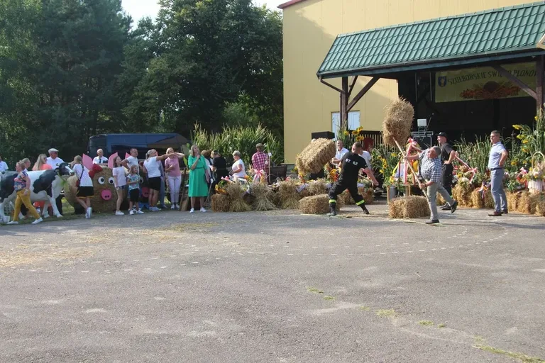 "Turniej Sołectw" podczas V Szulborskiego Święta Plonów! (zdjęcia, wideo)