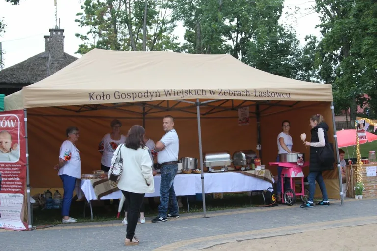 Zespół Pekwadrat zintegrował ostrowską społeczność (zdjęcia, wideo)