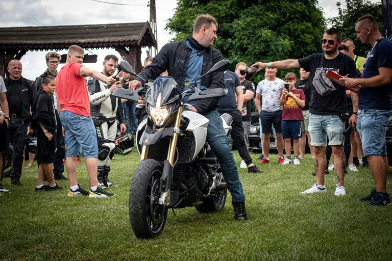 Wielki Piknik Motoryzacyjny "Zjednoczenie Klubów" (zdjęcia)