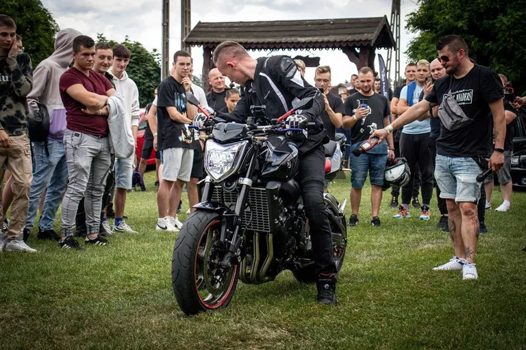 Wielki Piknik Motoryzacyjny "Zjednoczenie Klubów" (zdjęcia)