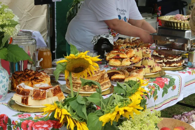 Oficjalne otwarcie Festiwalu Kół Gospodyń Wiejskich w Bogutach-Piankach (zdjęcia, wiedo)