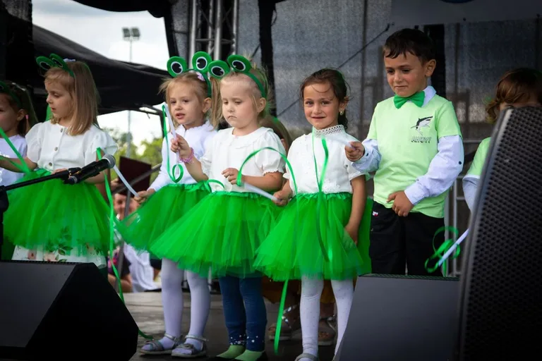 Oficjalne otwarcie Pikniku Rodzinnego w Nurze (zdjęcia, wideo)