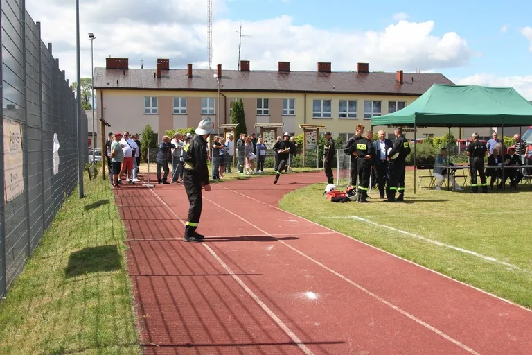 Gminne zawody sportowo-pożarnicze w Wąsewie. Wszystkie OSP zaprezentowały swoją sprawność (zdjęcia)