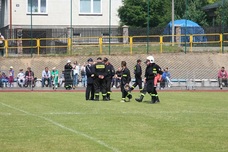 Gminne zawody sportowo-pożarnicze w Wąsewie. Wszystkie OSP zaprezentowały swoją sprawność (zdjęcia)