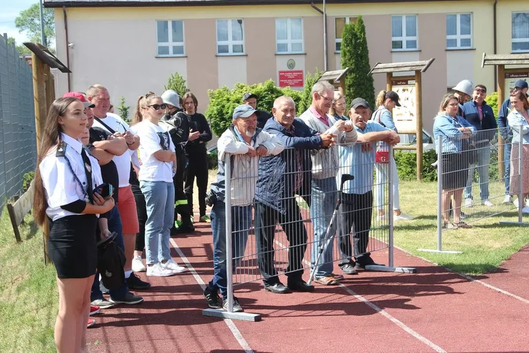 Gminne zawody sportowo-pożarnicze w Wąsewie. Wszystkie OSP zaprezentowały swoją sprawność (zdjęcia)