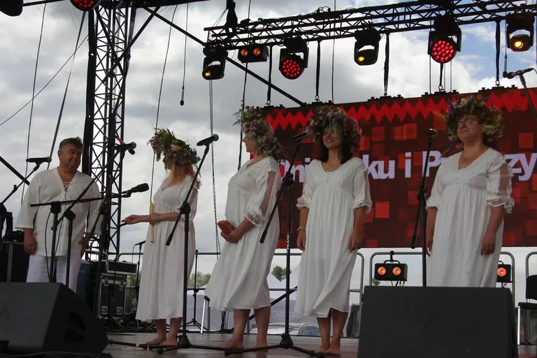 Największy w regionie Festiwal Kultury Kurpiowskiej na Dniach Broku! (zdjęcia, wideo)