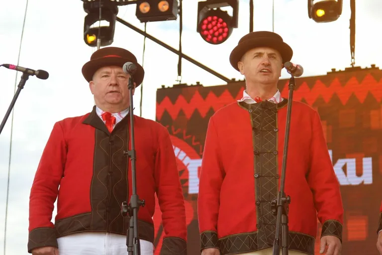 Największy w regionie Festiwal Kultury Kurpiowskiej na Dniach Broku! (zdjęcia, wideo)