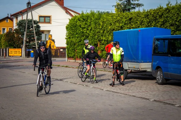 XII pielgrzymka rowerowa na Jasną Górę już ruszyła! (zdjęcia)
