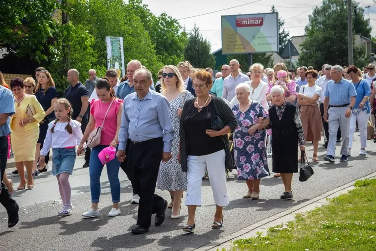 Uroczystości Bożego Ciała w parafii Opatrzności Bożej (zdjęcia)