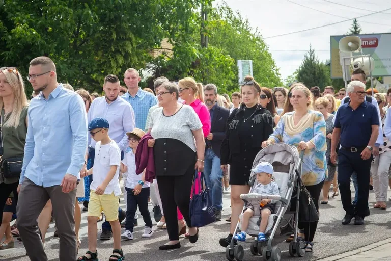 Uroczystości Bożego Ciała w parafii Opatrzności Bożej (zdjęcia)