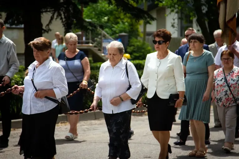 Uroczystości Bożego Ciała w parafii Wniebowzięcia NMP (zdjęcia)