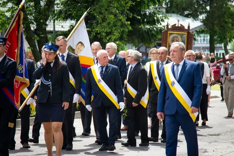 Uroczystości Bożego Ciała w parafii Wniebowzięcia NMP (zdjęcia)