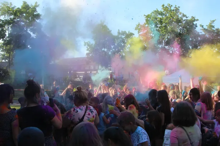 Kolor Fest w Ostrowi Mazowieckiej (zdjęcia) 