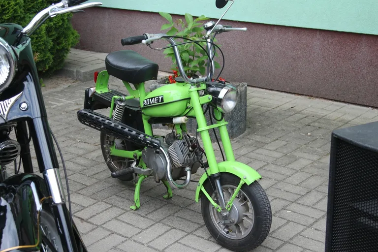XI edycja wystawy motocykli "Legendy PRL-u" (zdjęcia)