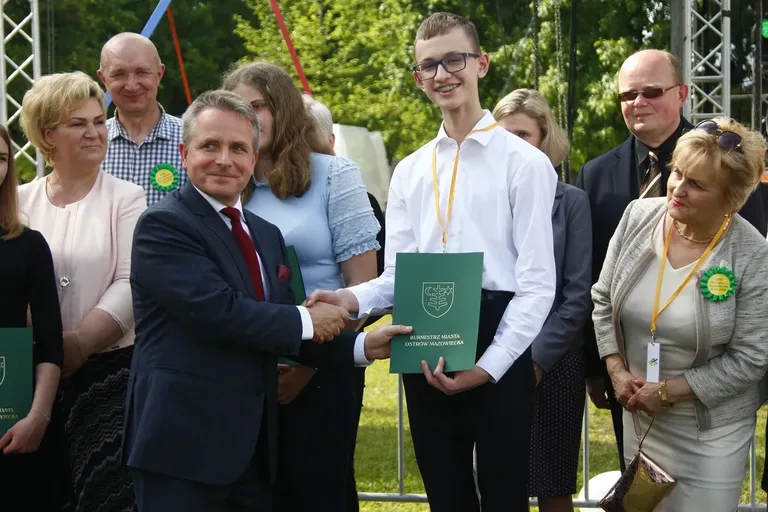 Drugi dzień Dni Ostrowi 2022. Na scenie wystąpił Mrozu (zdjęcia)