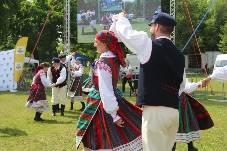 Drugi dzień Dni Ostrowi 2022. Na scenie wystąpił Mrozu (zdjęcia)