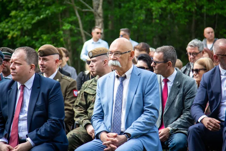 Obchody Święta Szkoły Podstawowej w Nagoszewie oraz 159. rocznicy Bitwy Czerwcowej (zdjęcia)