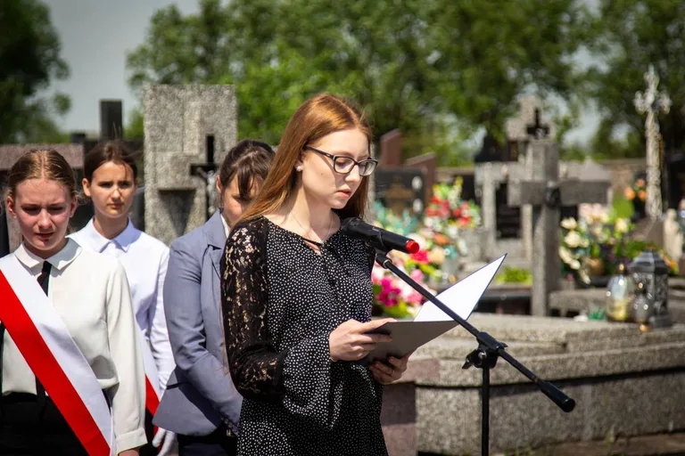 Uroczystości pogrzebowe Żołnierza Niezłomnego (zdjęcia)