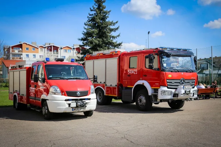 Eliminacje powiatowe Ogólnopolskiego Turnieju Wiedzy Pożarniczej "MŁODZIEŻ ZAPOBIEGA POŻAROM" (zdjęcia)