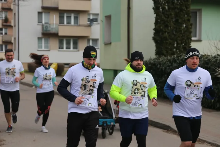 Odbyła się X edycja biegów Tropem Wilczym (zdjęcia)