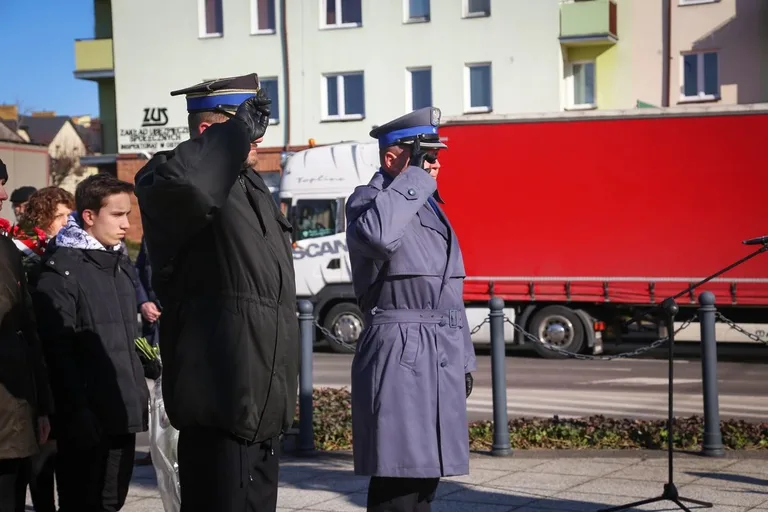 Obchody Narodowego Dnia Pamięci Żołnierzy Wyklętych w Ostrowi Mazowieckiej (zdjęcia)