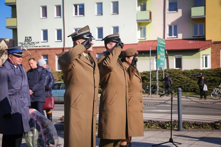Obchody Narodowego Dnia Pamięci Żołnierzy Wyklętych w Ostrowi Mazowieckiej (zdjęcia)