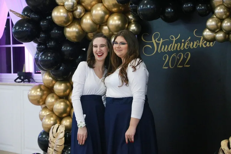 Studniówka maturzystów ZSCKR w Starym Lubiejewie (zdjęcia, wideo)