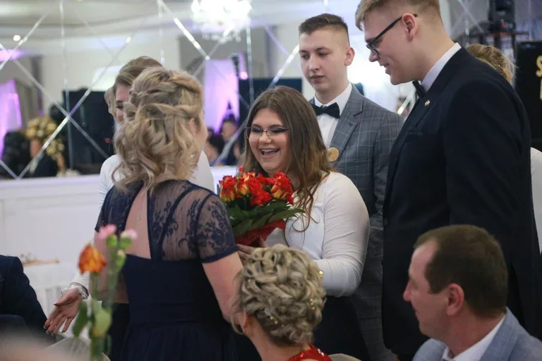 Studniówka maturzystów ZSCKR w Starym Lubiejewie (zdjęcia, wideo)