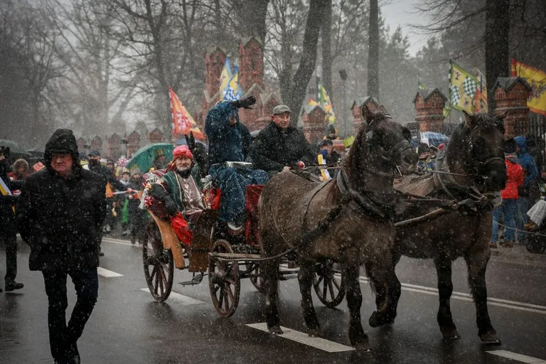 IV Ostrowski Orszak Trzech Króli (zdjęcia)