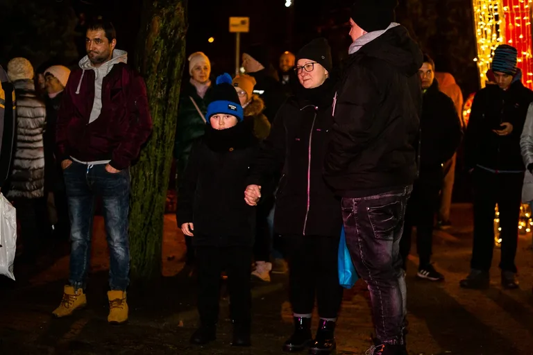 Mieszkańcy Ostrowi Mazowieckiej przywitali Nowy Rok (zdjęcia)